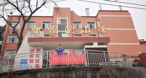 長江邊的老廠魅力 褪去輝煌,歸于寧靜